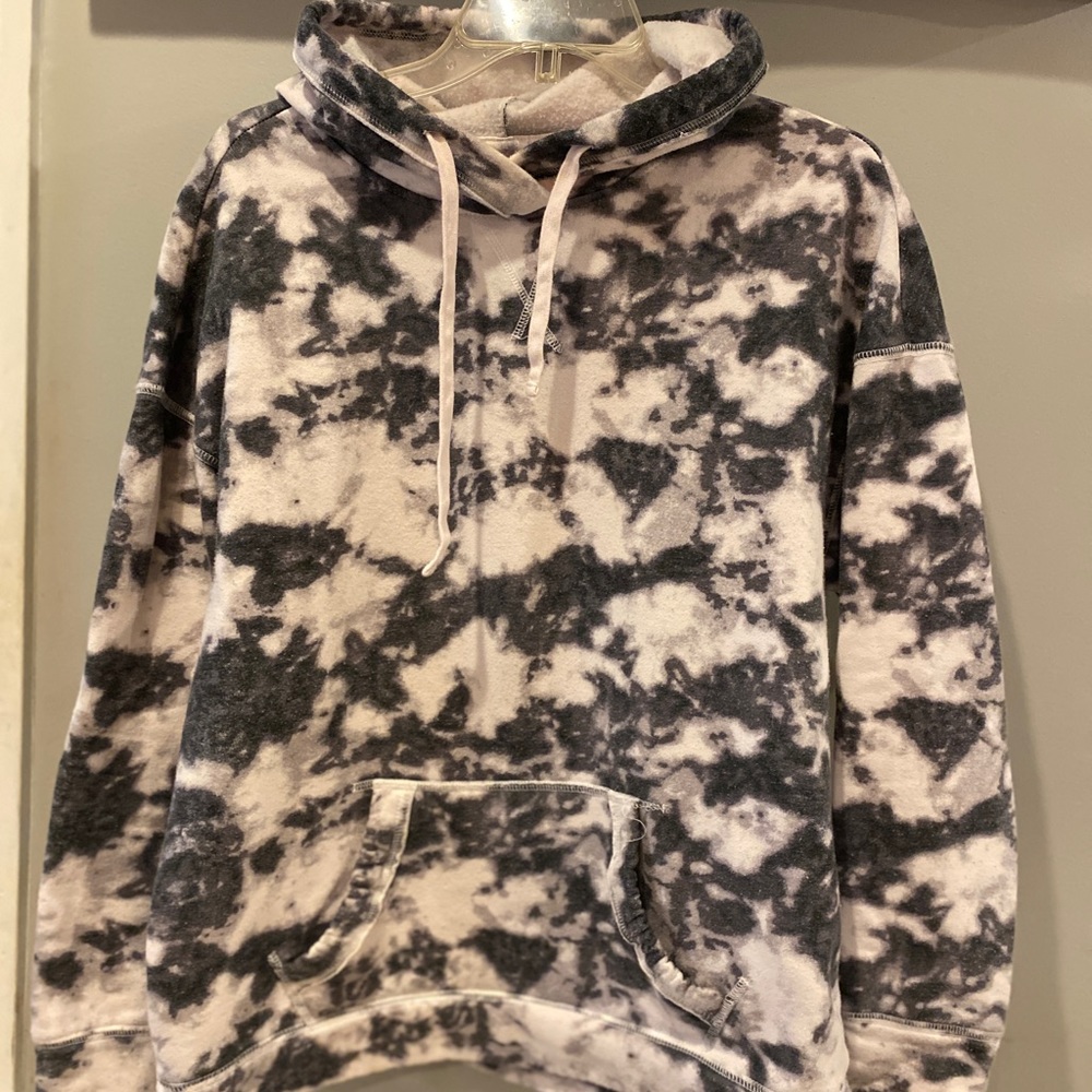 Hollister Tie Dye Hoodie🖤